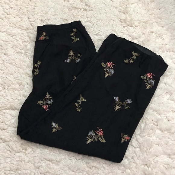 Talbots Pants - Talbots Embroidered Palm Trees Pagodas Silk Blend Cropped Pants Black 8
